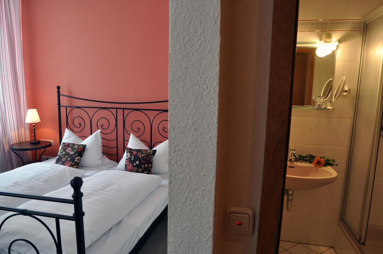 Hotel Grader Neustadt an der Waldnaab Eksteriør billede