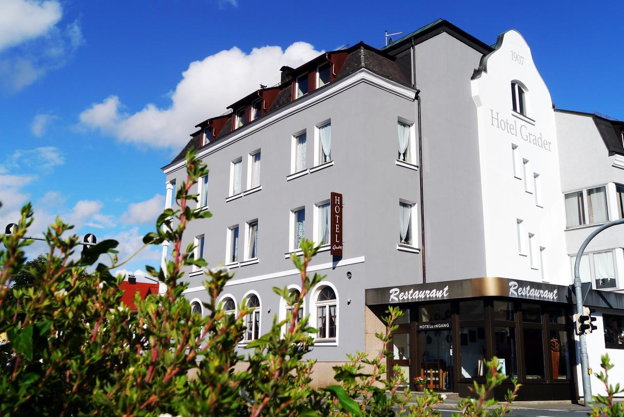 Hotel Grader Neustadt an der Waldnaab Eksteriør billede